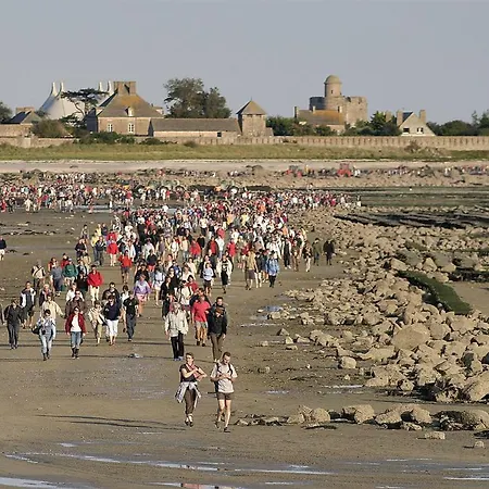 La Razbane * بارنفيل-كارتريت